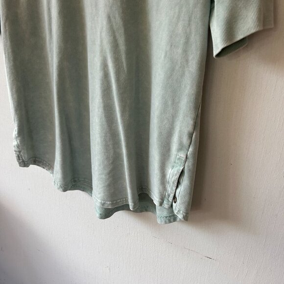 Jane and Delancey Top Womens Small Blue Short Sleeve Sweatshirt V-neck - Picture 3 of 8